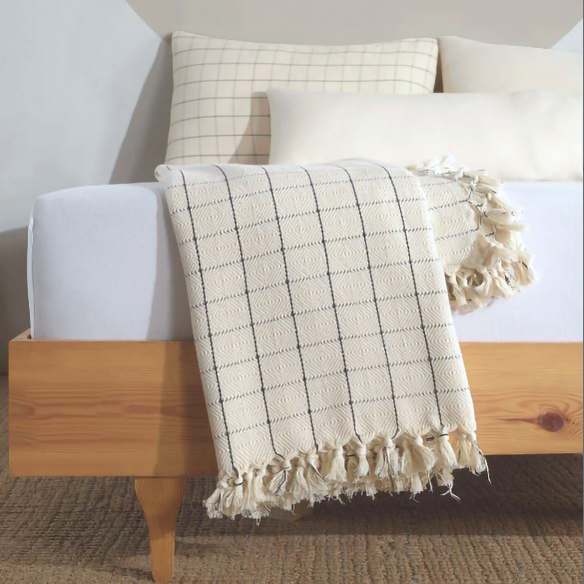ORGANIC COTTON GREY & CREAM CHECKERED THROW BLANKET